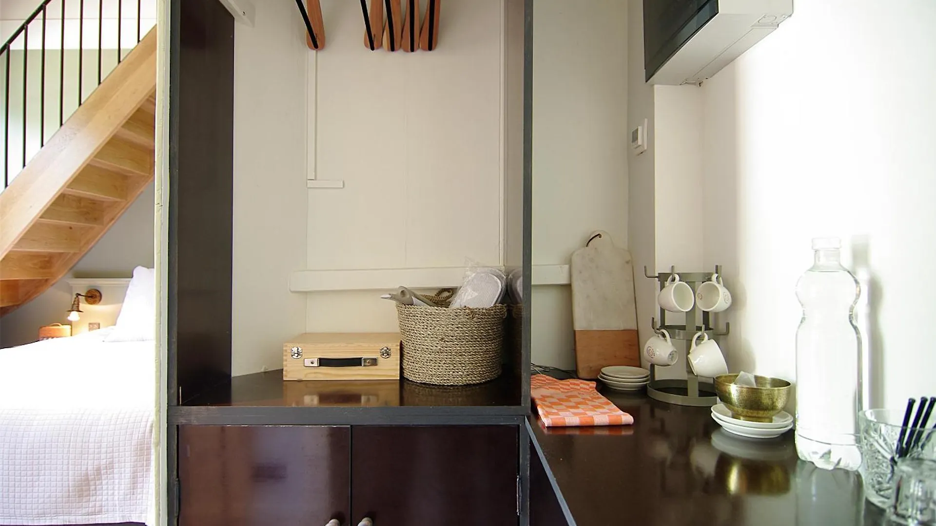 Authentic Farmhouse - De Vergulden Eenhoorn Amsterdam Hotel