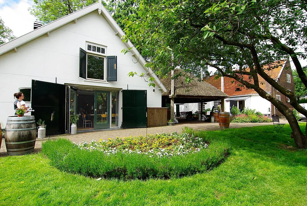 **** Hotel Authentic Farmhouse - De Vergulden Eenhoorn Amsterdam Netherlands