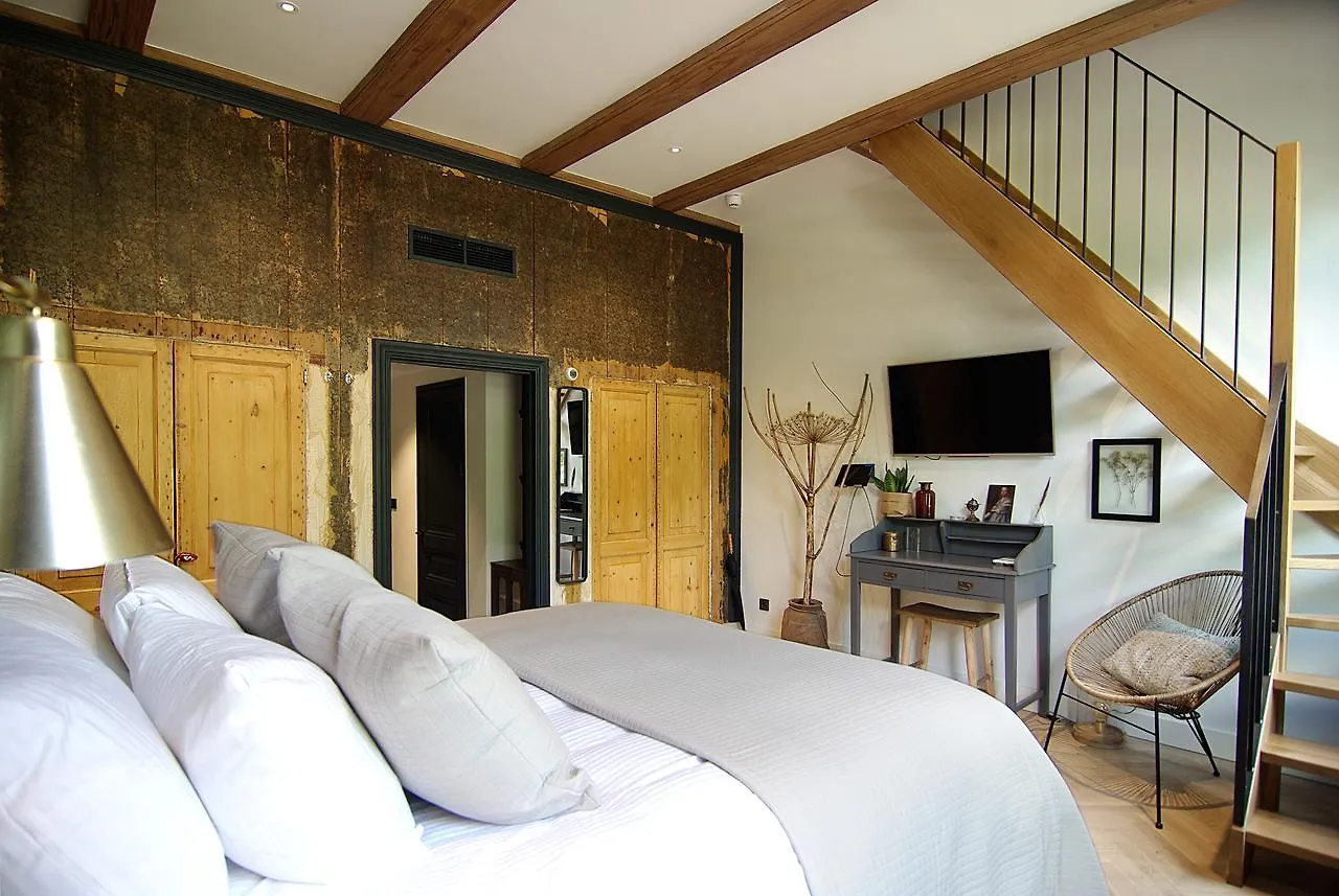Authentic Farmhouse - De Vergulden Eenhoorn Amsterdam Hotel
